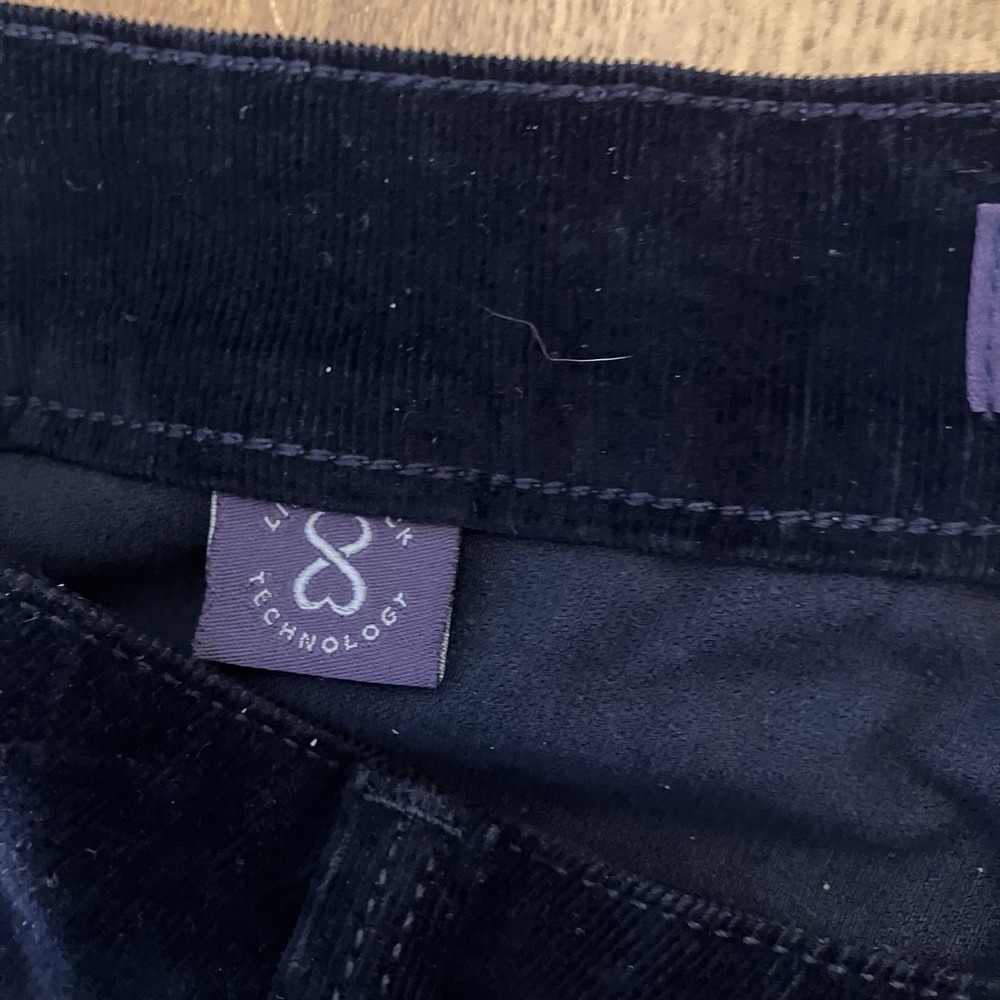 NWT NYDJ Straight Leg Corduroy Pants Navy Blue Size 14W Thin Wale Stretch 34x31 - Picture 9 of 15